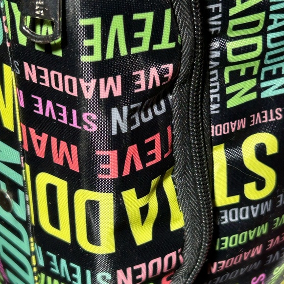 Steve Madden Tote Bag with Bold Text Print 22” x 16” x 10” NWOT - Picture 9 of 9